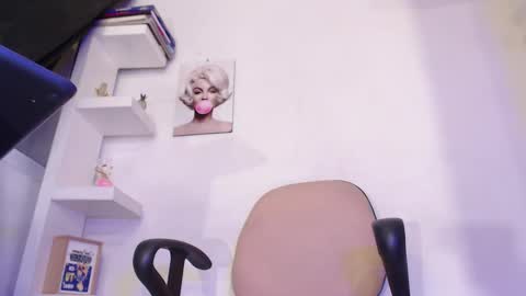 Snapshot of ashlyvesneva chatting on 02.08.25  Ashly online show from 02.08.25