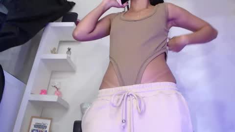 Snapshot of ashlyvesneva chatting on 09.15.25  Ashly online show from 09.15.25