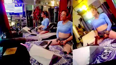 ashmomo online show from 12.17.24