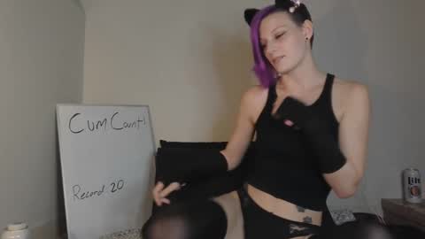 Ash online show from 10.31.25