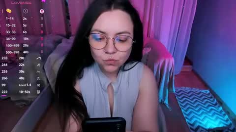 Snapshot of ashton_heidi chatting on 07.05.26 Your girlfriend online show from 07.05.26