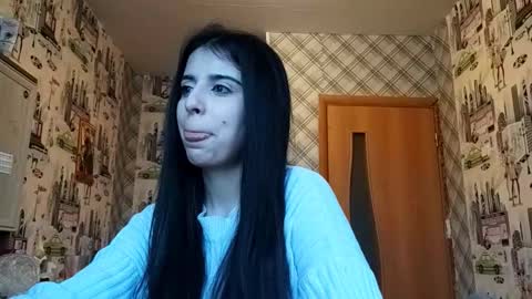 Lina online show from 12.20.25