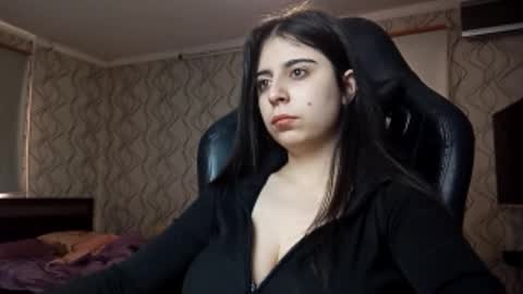 Lina online show from 02.11.26