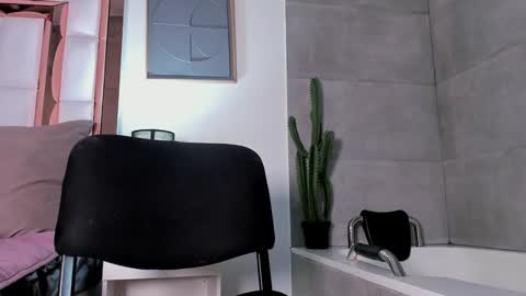 PAO   online show from 01.17.25