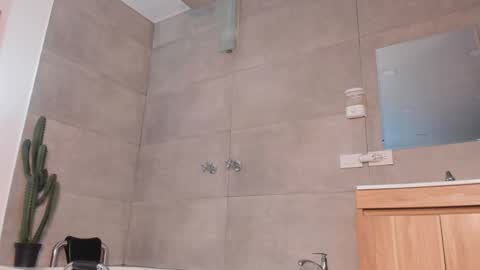 PAO   online show from 01.31.25