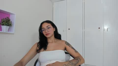 Camila online show from 02.20.25