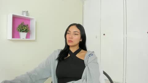 Camila online show from 02.27.25