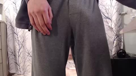 asian_boy28 online show from 02.03.25