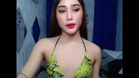 Snapshot of asian_caulix chatting on 03.09.25 baby caulix online show from 03.09.25