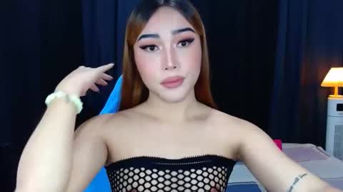 Snapshot of asian_caulix chatting on 09.20.25 baby caulix online show from 09.20.25