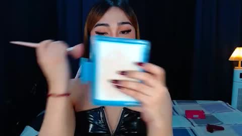 Snapshot of asian_caulix chatting on 09.23.25 baby caulix online show from 09.23.25