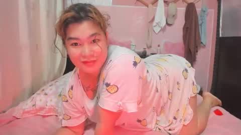 Snapshot of asian_diana69 chatting on 02.25.26 diane online show from 02.25.26