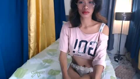 Snapshot of asian_hotsexy chatting on 06.27.26 asian_hotsexy online show from 06.27.26