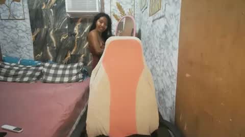 Snapshot of asian_janeth chatting on 03.03.26 im janeth single mom online show from 03.03.26