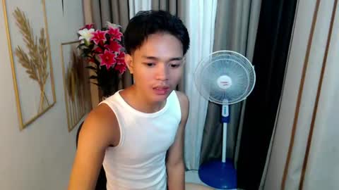 Snapshot of asian_mjxx chatting on 07.22.26 cCALL ME MJ online show from 07.22.26