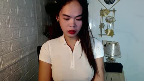 Snapshot of asian_pretty143 chatting on 04.24.26 asian_pretty143 online show from 04.24.26