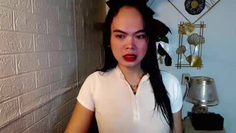 Snapshot of asian_pretty143 chatting on 05.22.26 asian_pretty143 online show from 05.22.26