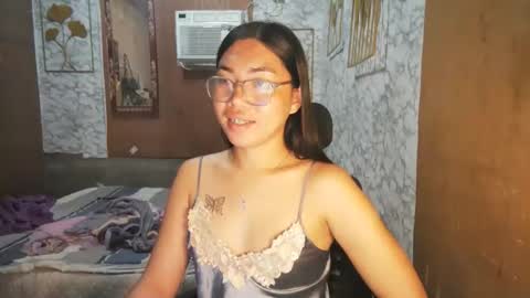 Rhean online show from 10.20.25