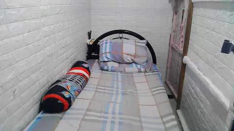 Trixie online show from 10.17.25