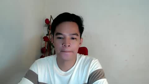 Snapshot of asianash18 chatting on 04.15.26 ASH online show from 04.15.26