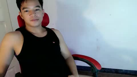 Snapshot of asianash18 chatting on 05.15.26 ASH online show from 05.15.26
