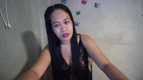 Snapshot of asianbabe6966 chatting on 12.24.24 AsianBabes online show from 12.24.24