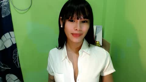 Snapshot of asianbabe_elvira chatting on 10.19.25 asianbabe_elvira online show from 10.19.25
