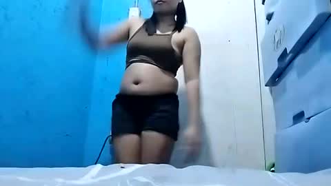 Snapshot of asiancreamy4u chatting on 03.10.25 asiancreamy4u online show from 03.10.25