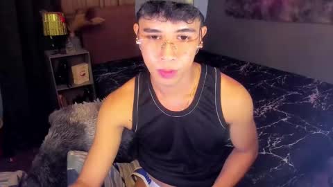 asiancum_peter online show from 11.08.25