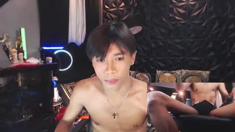 Snapshot of asianfuckertwink chatting on 11.20.25 asianfuckertwink online show from 11.20.25