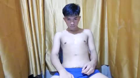 Snapshot of asianjay_hunks chatting on 11.14.25 asianjay_hunks online show from 11.14.25