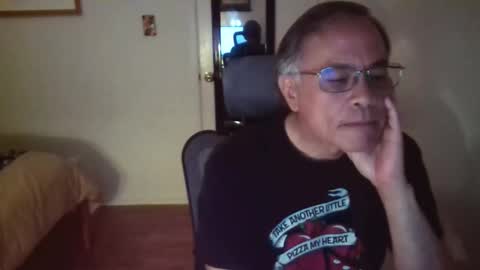 Snapshot of asianmixedman chatting on 09.23.25 Asian Mixed Man online show from 09.23.25