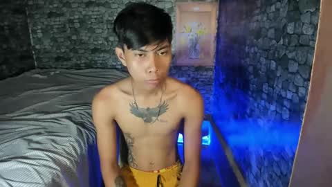 Snapshot of asianplayboyx chatting on 04.04.26 mark online show from 04.04.26