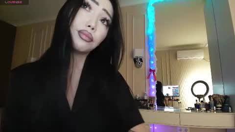 Min-Ah online show from 06.21.26