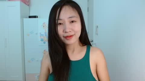 Snapshot of asiantabbyx chatting on 01.14.25 Tabby online show from 01.14.25