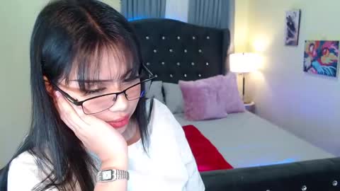 KIARA online show from 01.12.25