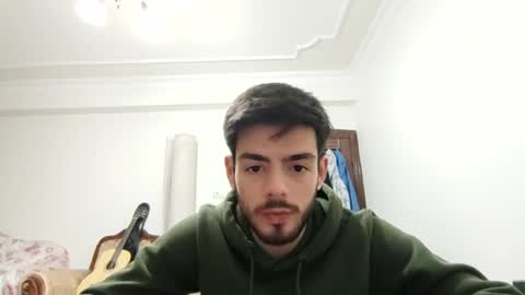 Snapshot of asihandsome06 chatting on 01.05.25 asihandsome06 online show from 01.05.25