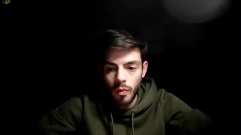 Snapshot of asihandsome06 chatting on 01.05.25 asihandsome06 online show from 01.05.25