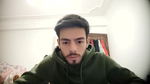 Snapshot of asihandsome06 chatting on 01.12.25 asihandsome06 online show from 01.12.25