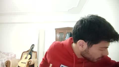 Snapshot of asihandsome06 chatting on 02.16.25 asihandsome06 online show from 02.16.25