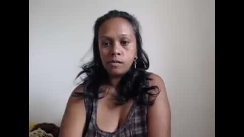 Snapshot of aslanne chatting on 12.14.25 aslanne online show from 12.14.25