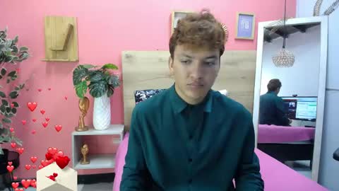 Snapshot of aslyhernandez chatting on 04.30.26 ASLY online show from 04.30.26