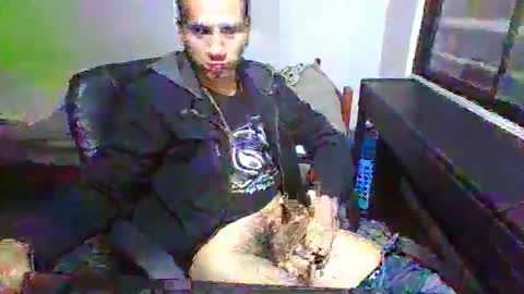 Snapshot of aspyporn chatting on 12.03.24 Aspy online show from 12.03.24