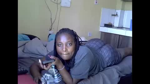 Snapshot of ass_wife chatting on 06.02.26 ass_wife online show from 06.02.26