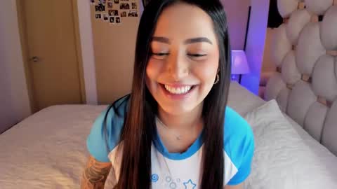Snapshot of asshley__ chatting on 02.21.25 Ashley online show from 02.21.25