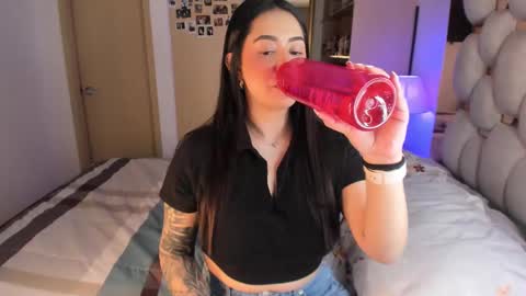 Snapshot of asshley__ chatting on 03.01.25 Ashley online show from 03.01.25