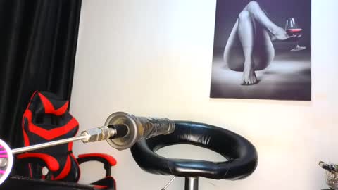 Snapshot of assiology11 chatting on 01.26.25 Assiology online show from 01.26.25