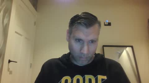 Snapshot of assmani28 chatting on 01.06.25 Assmani28 online show from 01.06.25
