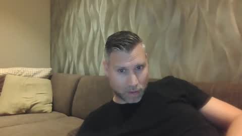 Snapshot of assmani28 chatting on 02.27.25 Assmani28 online show from 02.27.25