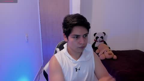 Asta Kuno online show from 04.10.26